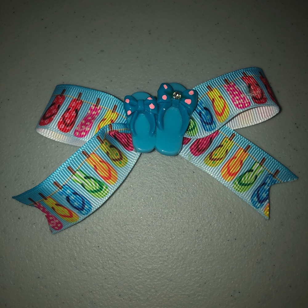 Blue Flip Flop Resin Bow